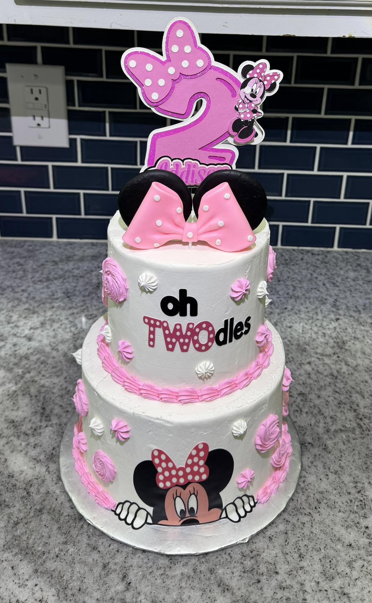 Pink Minnie Mouse Oh TWOdles second birthday cake
